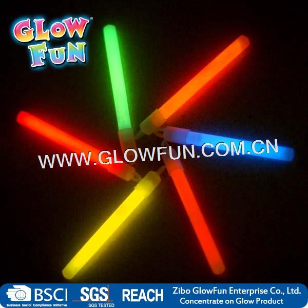 3inch Glow Pendent Stick Necklace with Laryard