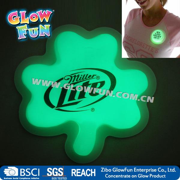 Clover Glow Badge with Logo/leaves Glow